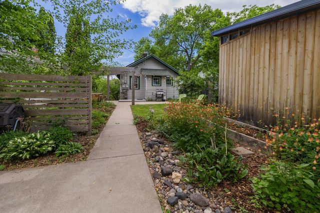 3323 Buchanan Street NE, Minneapolis, MN 55418