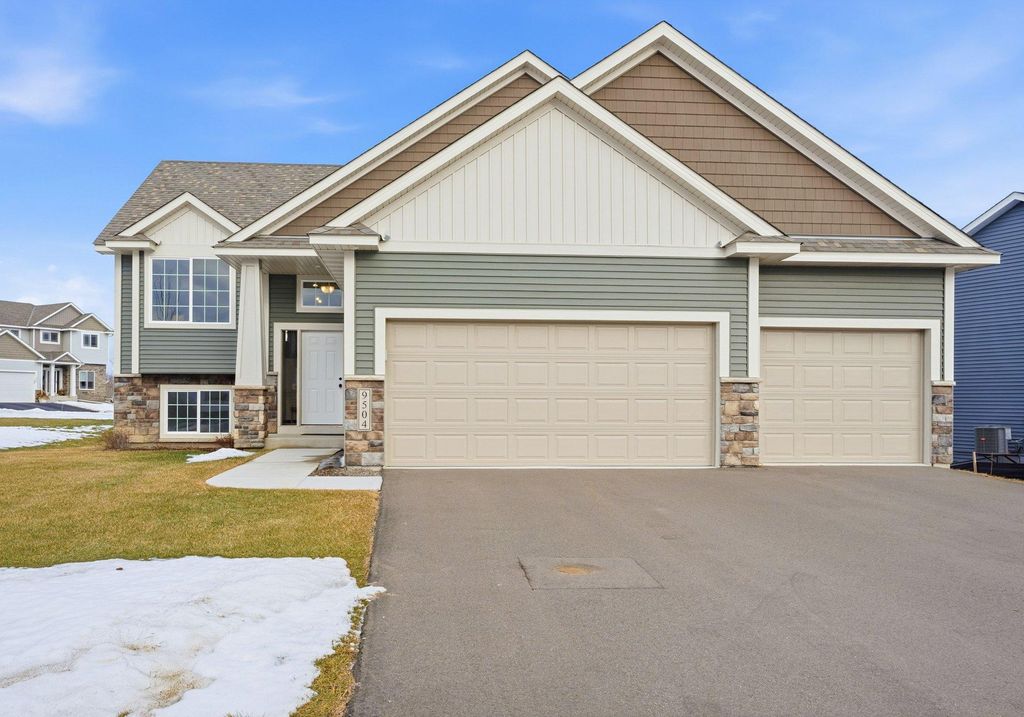 9504 Andrew Avenue, Elko New Market, MN 55020