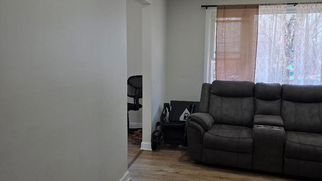 20 Arrowhead Drive 12, Algonquin, IL 60102