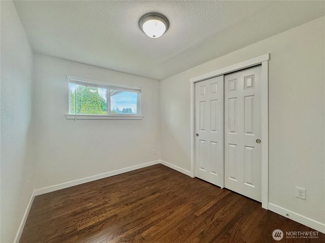 9521 Sharon Drive, Everett, WA 98204