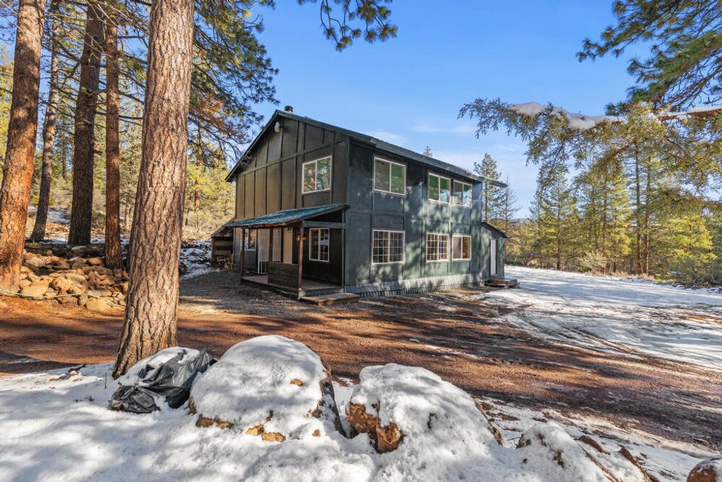 12759 Golden Eagle Lane, Bonanza, OR 97623