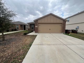 708 Shoal Creek, New Braunfels, TX 78132