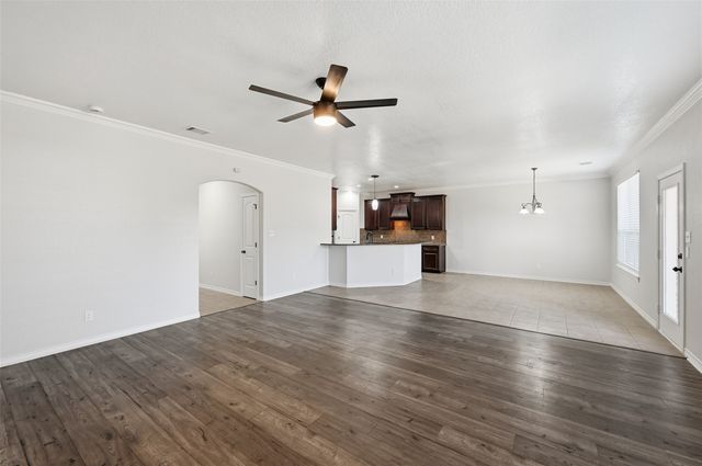 851 Valley Ridge Road, Burleson, TX 76028