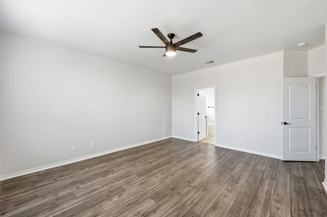 851 Valley Ridge Road, Burleson, TX 76028