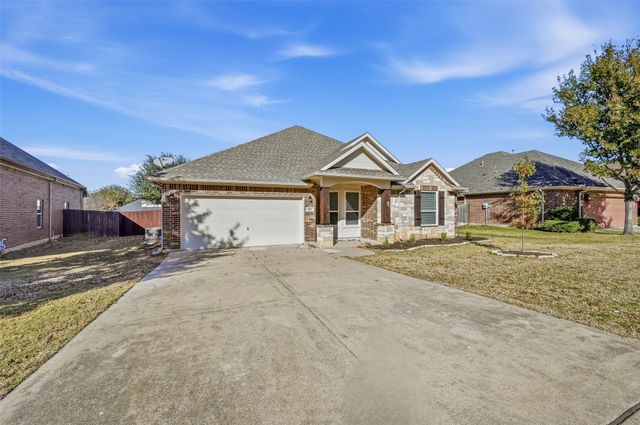 851 Valley Ridge Road, Burleson, TX 76028