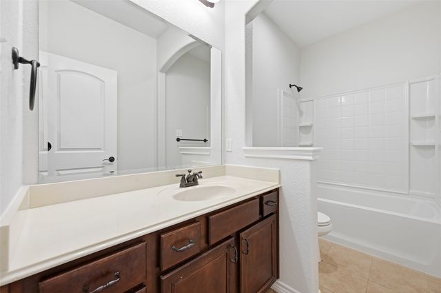 851 Valley Ridge Road, Burleson, TX 76028