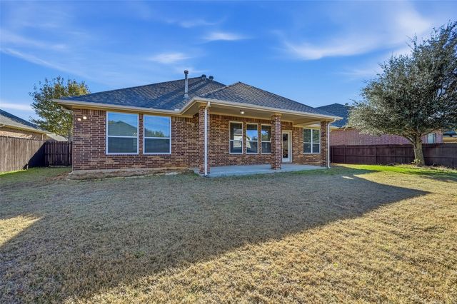 851 Valley Ridge Road, Burleson, TX 76028