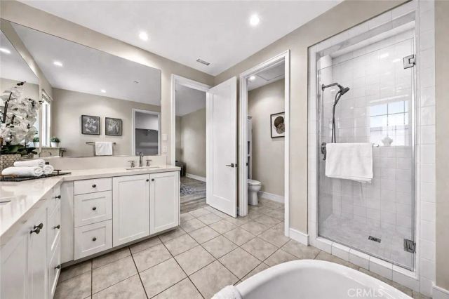 162 Winnett, Irvine, CA 92602