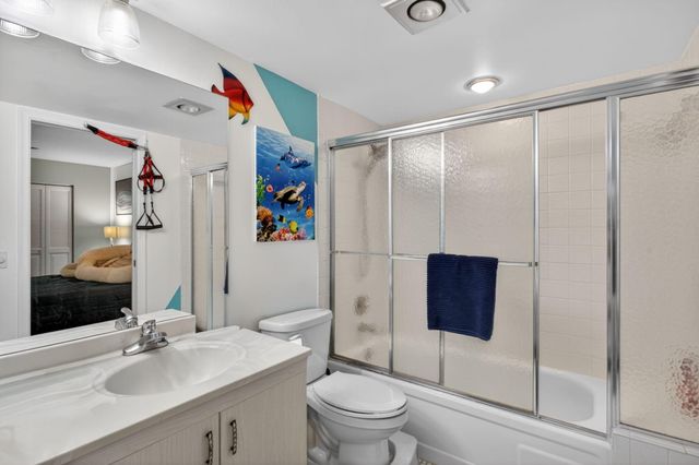 3002 Portofino Isle E3, Coconut Creek, FL 33066