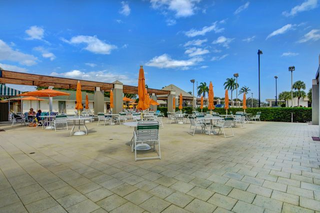 3002 Portofino Isle E3, Coconut Creek, FL 33066