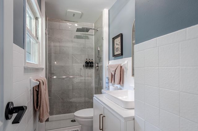 757 Ransom Road, Valparaiso, IN 46385