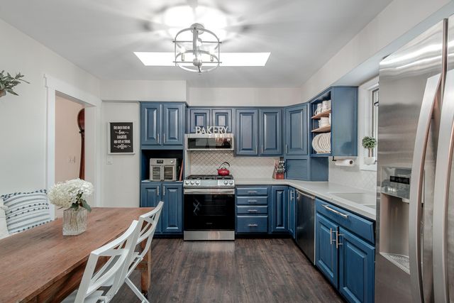 757 Ransom Road, Valparaiso, IN 46385