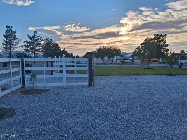 1080 Shady Lane, Pahrump, NV 89060