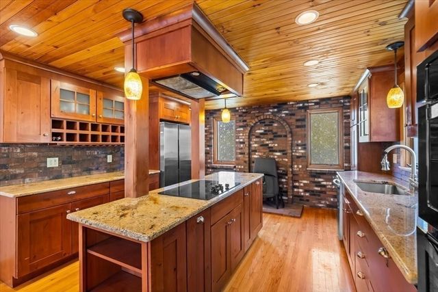 20 Bullard Street., Sharon, MA 02067