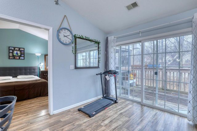 9239 S 54th STREET, Franklin, WI 53132