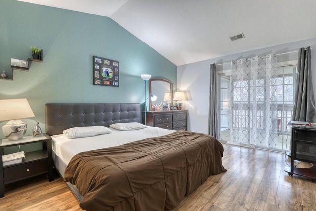 9239 S 54th STREET, Franklin, WI 53132