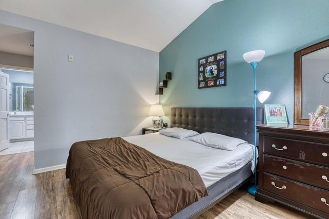 9239 S 54th STREET, Franklin, WI 53132