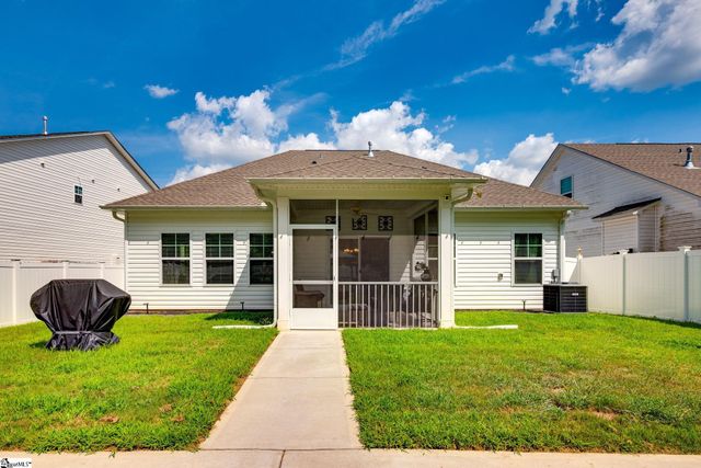135 Strongridge Trail, Simpsonville, SC 29681