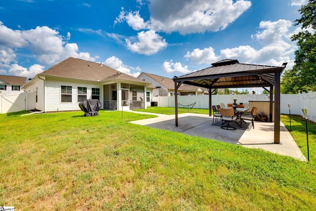 135 Strongridge Trail, Simpsonville, SC 29681