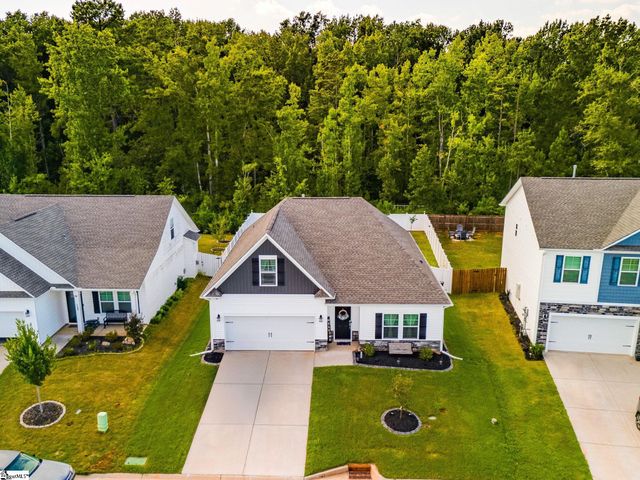135 Strongridge Trail, Simpsonville, SC 29681