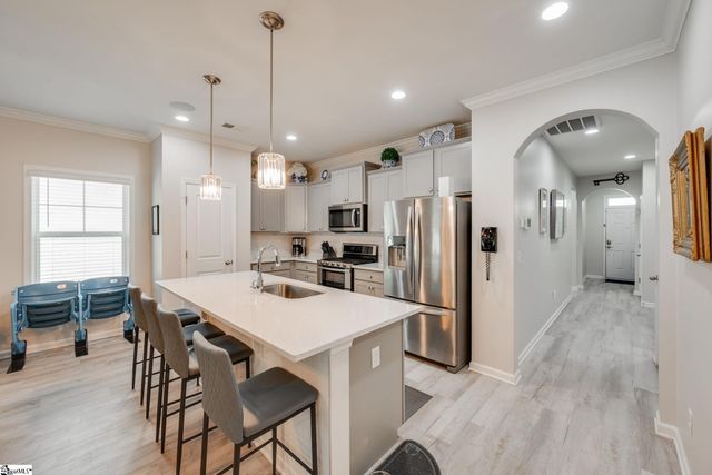 135 Strongridge Trail, Simpsonville, SC 29681