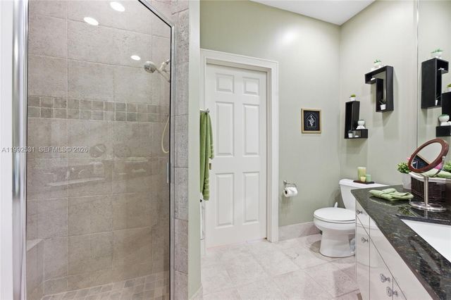 2488 Provence Cir, Weston, FL 33327