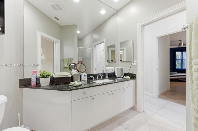 2488 Provence Cir, Weston, FL 33327