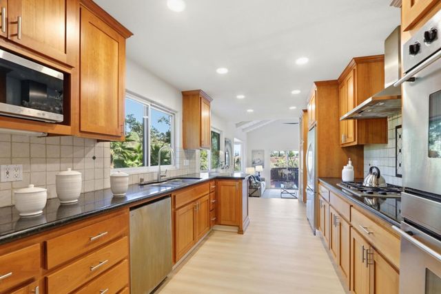 861 Dorel Drive, San Jose, CA 95132