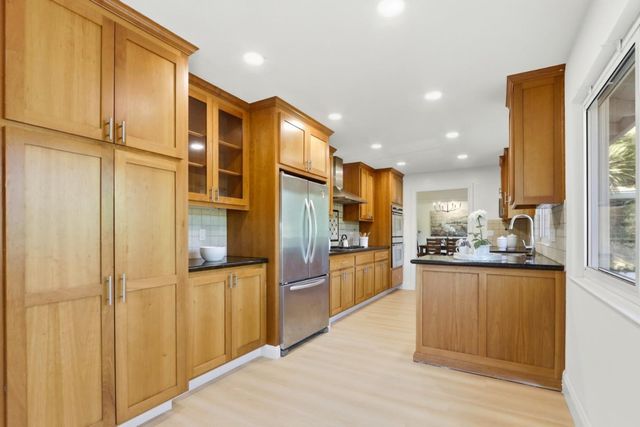 861 Dorel Drive, San Jose, CA 95132