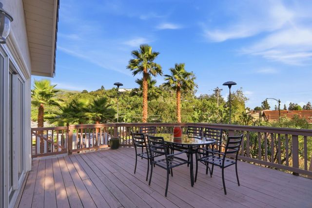 861 Dorel Drive, San Jose, CA 95132