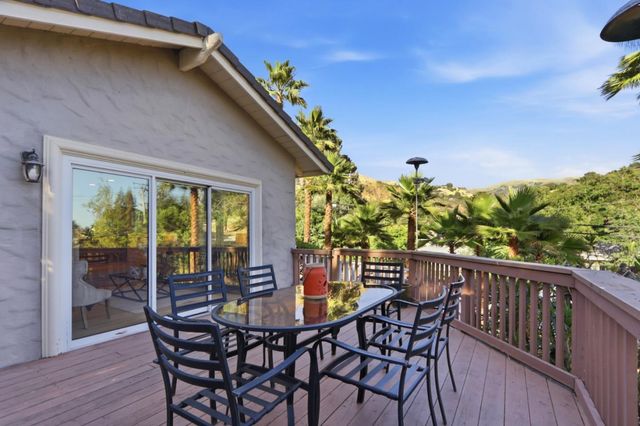 861 Dorel Drive, San Jose, CA 95132