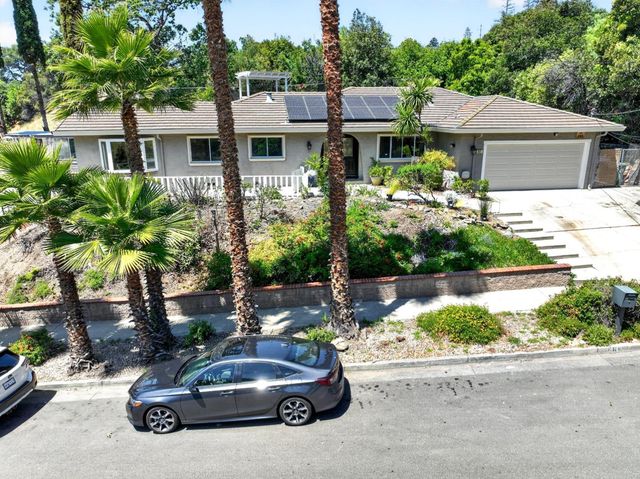 861 Dorel Drive, San Jose, CA 95132