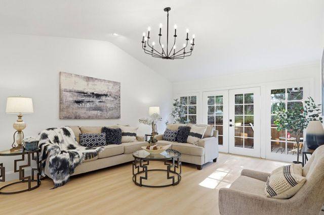 861 Dorel Drive, San Jose, CA 95132