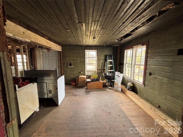 101 Knight Drive, Clyde, NC 28721