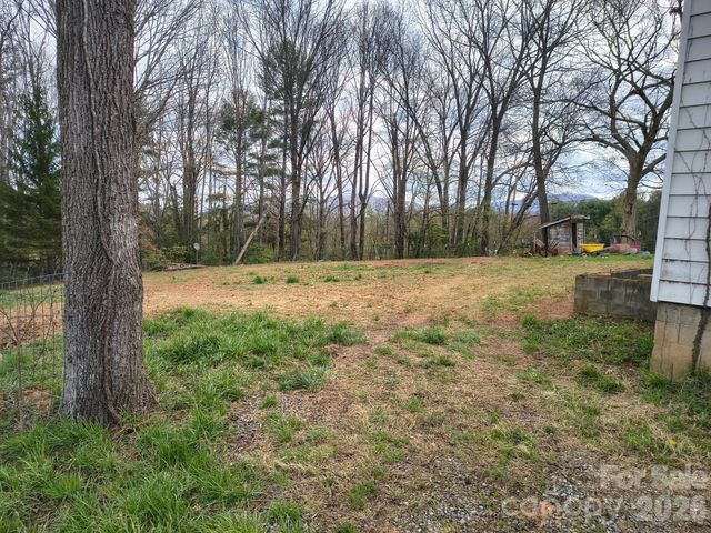 101 Knight Drive, Clyde, NC 28721