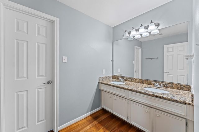 1911 Triple Mast Circle, League City, TX 77573