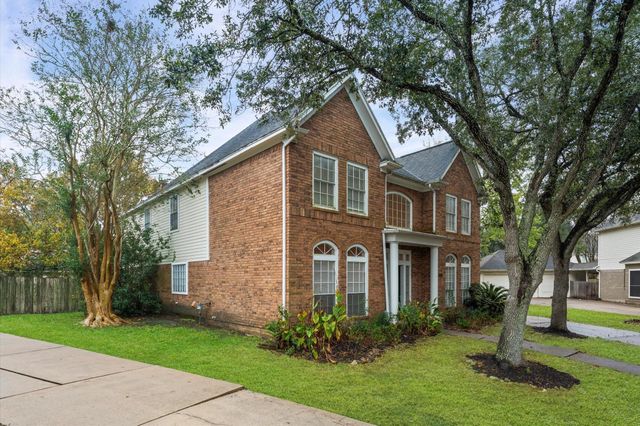 1911 Triple Mast Circle, League City, TX 77573