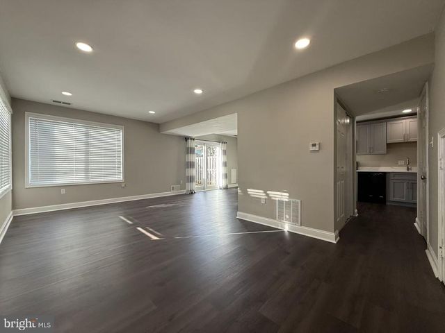 18540 BAY LEAF WAY, Germantown, MD 20874