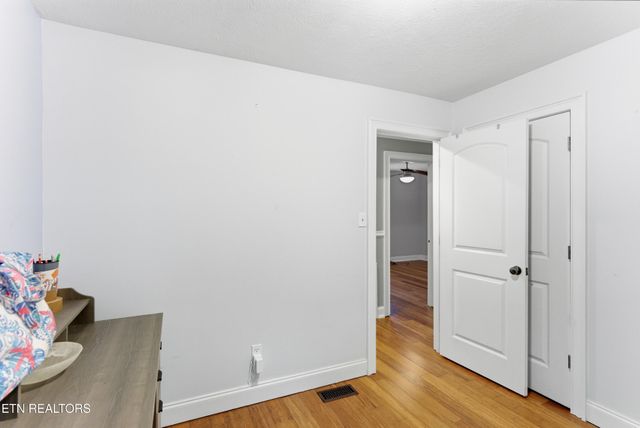 2833 Ithaca Drive, Knoxville, TN 37918