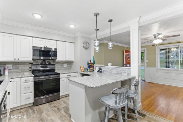 2833 Ithaca Drive, Knoxville, TN 37918