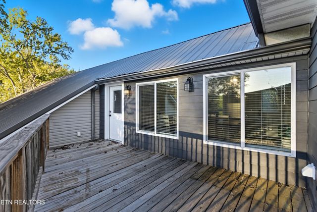 2833 Ithaca Drive, Knoxville, TN 37918