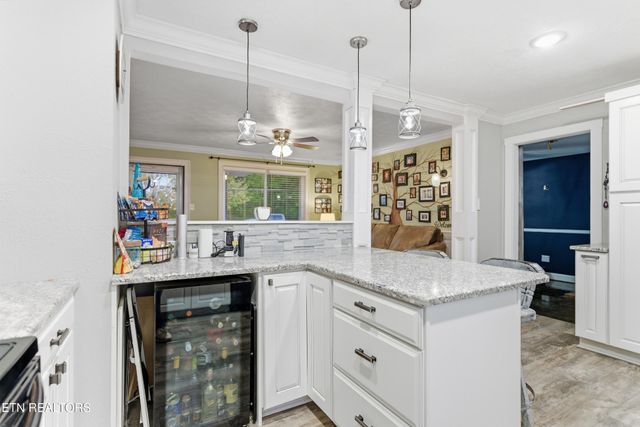 2833 Ithaca Drive, Knoxville, TN 37918