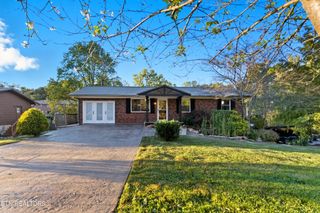 2833 Ithaca Drive, Knoxville, TN 37918