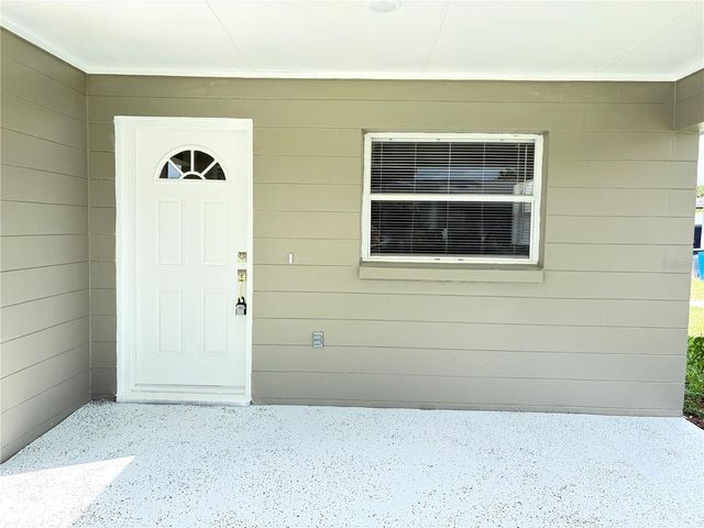 1117 BLOSSOM CIRCLE N, Lakeland, FL 33805
