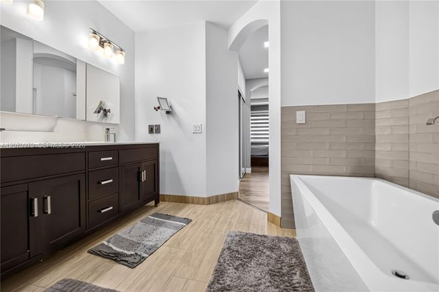 8061 NW 114th Place 8061, Doral, FL 33178