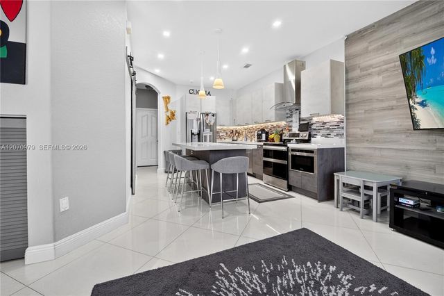 8061 NW 114th Place 8061, Doral, FL 33178