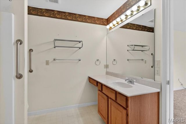 307 Longview Drive, Columbia, IL 62236