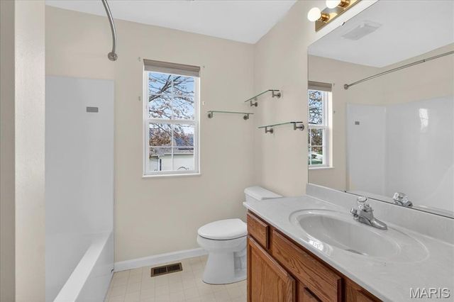 307 Longview Drive, Columbia, IL 62236