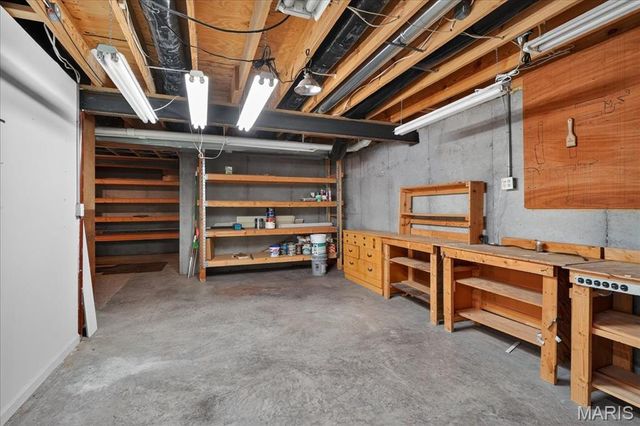 307 Longview Drive, Columbia, IL 62236