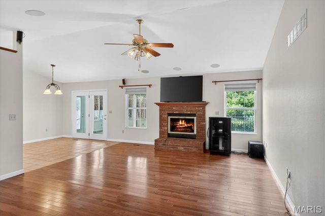 307 Longview Drive, Columbia, IL 62236